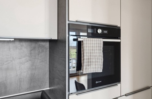 Zwenkau Apartment | Modern new-build apartment with balcony - living in Zwenkau