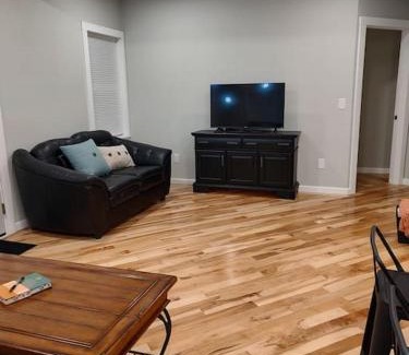 La Crosse Apartment | Modern Newly-Renovated Home Near LAX - Pet Friendly Retreat