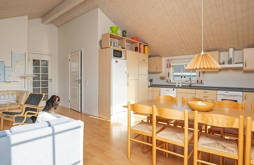 Lokken House | Comfortable 7-Person Holiday Home with Oceanfront Views