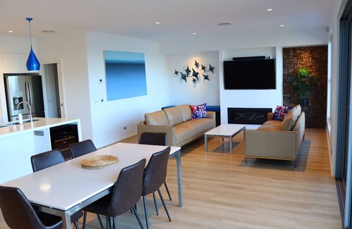 Malua Bay House | Oceanfront 4 Bedroom Retreat with Breathtaking Views