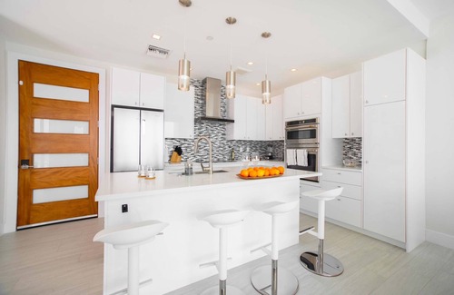 Northwest Point Condo | Oceanfront 1 Bdr Condo with Pool and Diving Access