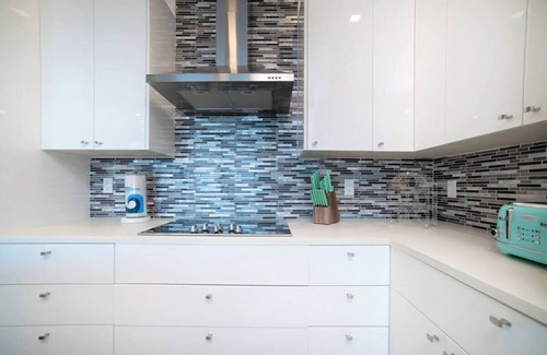 Northwest Point Condo | Oceanfront 1 Bdr Condo with Pool and Diving Access