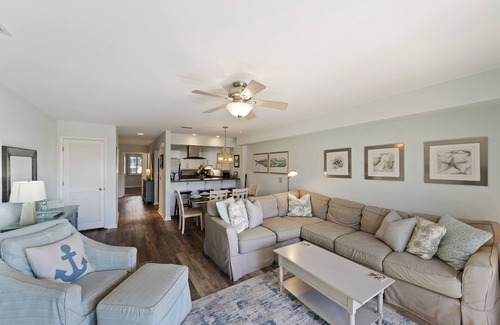 Isle of Palms Condo | Beachfront Villa at Wild Dunes Resort with Pool & Ocean View