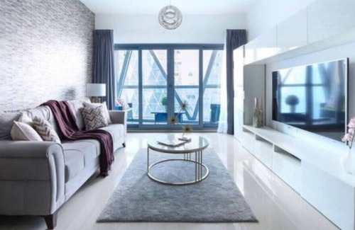 DIFC Apartment | Stylish One Bedroom Apartment in DIFC with Pet-Friendly Amenities