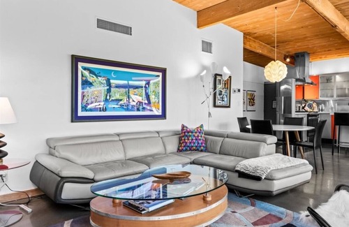 Racquet Club Estates House | Modern Palm Paradise: Pool Hot Tub Views