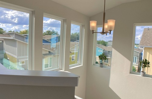 Parker Lane House | Modern | Pool | Minutes from Downtown, SOCO, Parks & Airport