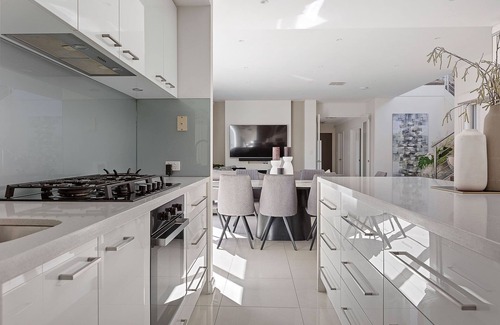 North Coogee House | Pet-Friendly Ocean View Home in Port Coogee, Rated 10/10
