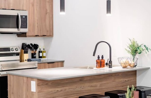 Winnipeg House | Modern, Prime Location & Comfort