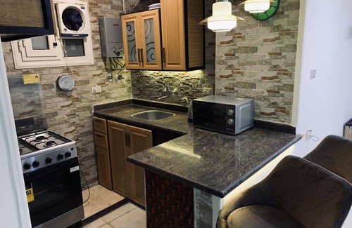 Bab Sharqi Apartment | Modern Private Room with Top-Notch Amenities for Everyone