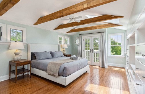 Chagrin Falls House | Guest Rated: 9.8 - Modern Provincial Farmhouse Oasis