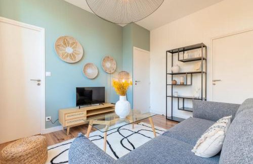 Marcq-en-Baroeul Apartment | Quiet 3-Bedroom Apartment with Parking - Rated 8.6/10