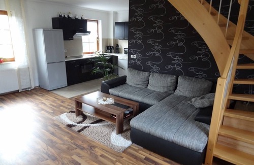 Neuhausen/Erzgeb. Apartment | Serene Apartment with Exceptional Views in Chemnitz