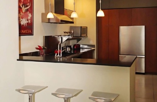 Racquet Club West House | Perfect Getaway at Modern Racquet Club Home with Spa & Pool