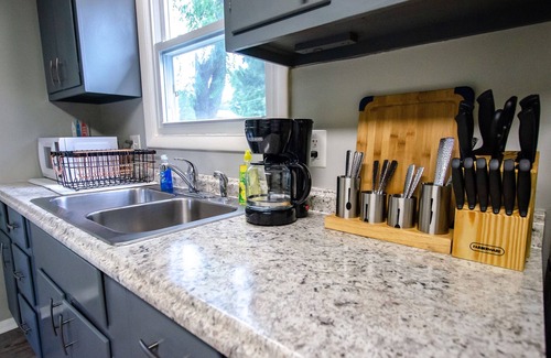 West Middleton House | Modern Ranch-Style Home with Pool & Pet-Friendly Amenities