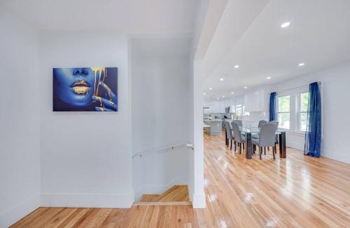 Milton Apartment | Modern Red Door Haven - Family-Friendly Near Boston
