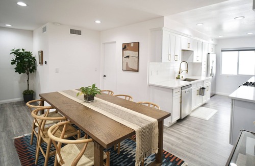 Arcadia House | Modern 3B3B Townhouse with Private Baths & Pet-Friendly Perks