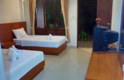 Haad Rin Resort | Coastal Escape: Modern Resort with Oceanfront Views