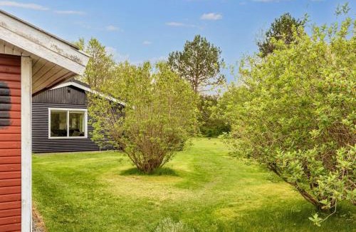 Nibe House | Cozy 6-Person Holiday Home in Nibe - Pet & Child Friendly