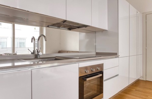 Ripamonti Corvetto Apartment | Modern Retreat in the Heart of Milan