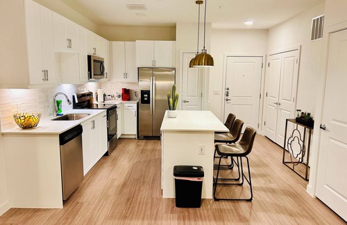 East MLK Apartment | Modern Retreat with Private Bath & Resort-Style Amenities Near Downtown #2