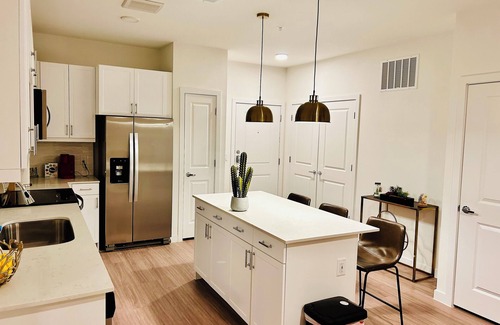 East MLK Apartment | Modern Retreat with Private Bath & Resort-Style Amenities Near Downtown #2