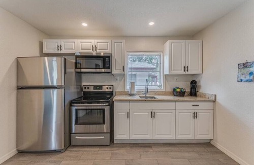 Chassahowitzka Cabin | Cozy Modern River Cabin #5 with Family-Friendly Amenities