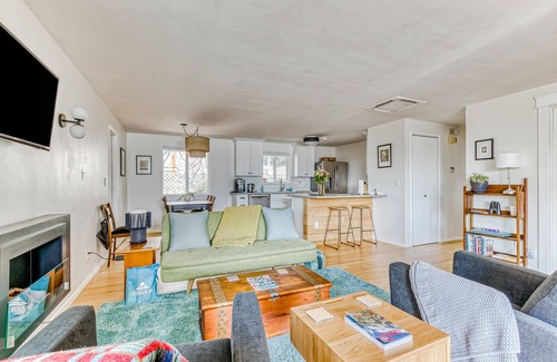 Stevenson House | Riverside Retreat: 2 Decks, Ping-Pong & Cozy Fireplace