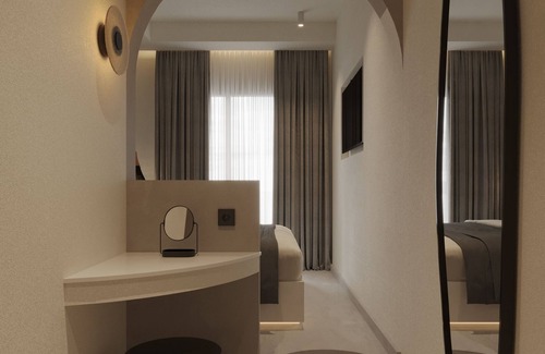 Haraki Hotel | Modern Room with Castle and Sea View on 2nd Floor