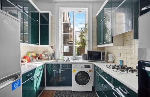 Warwick House | Modern Rooms in Central London