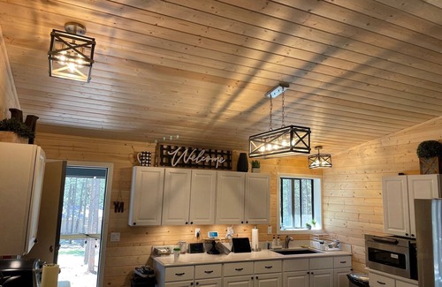 Heber Cabin | Cozy Cabin Retreat in the Pines - Guest Rated 10/10