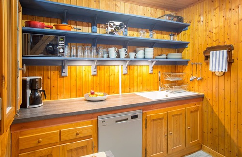 Sixt-Fer-a-Cheval Ski Chalet | Modern Rustic Chalet in Sixt: Perfect for Skiing & Hiking