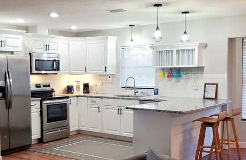 Citrus Springs House | Guest Rated 10/10: Modern Rustic Golf Retreat in Nature Coast