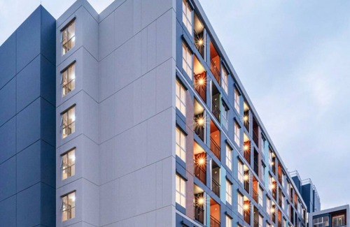 Bang Chak Apartment | Modern studio Condo in Sukhumvit – Pool, Gym & Easy BTS Access