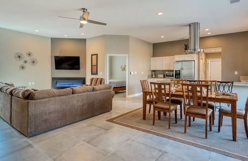 La Quinta Cove House | Inviting Santa Fe Home with Pool and Ocean View Getaway
