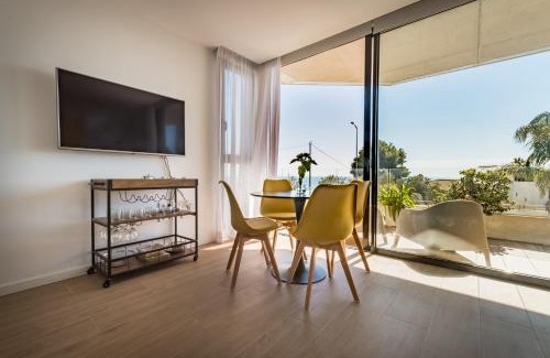 L'Albufereta Apartment | Oceanfront Escape at Modern Sea Waves - Guest Rated 9.3/10