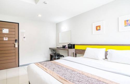 Thanon Phaya Thai Apartment | Modern Shape close to Pratunam Market & Siam Area