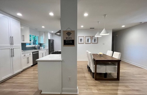 North Austin Civic Association House | Modern Smart Home with Pool in Central & Quiet Location
