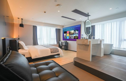 Feishajiao Hotel | Modern Space Hotel Guangzhou Nansha Line4 STN