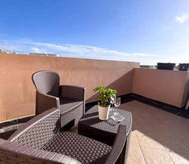 Luqa Apartment | Contemporary 2BD Penthouse with Ocean Views Near Airport
