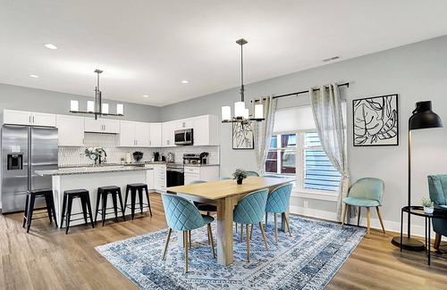 Near Northside House | Downtown Master Suite with Pet-Friendly Amenities & Top Rating