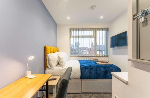 Wyken House | Stylish Hotel with Free Parking and Family-Friendly Amenities
