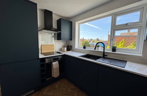 Clyst St Mary House | Modern & Spacious Home in Exeter