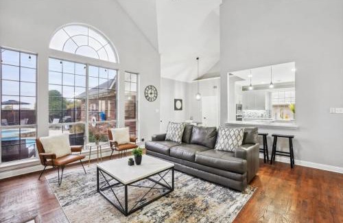 Rowlett House | Modern Retreat with Pool, Backyard Oasis & Cinema Experience
