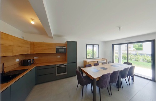 Les Rousses Villa | Modern spacious villa in Les Rousses, near skiing, up to 12 guests