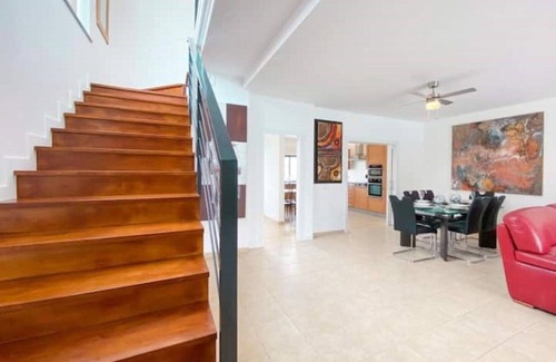 Lagos Villa | Modern Villa with Private Pool in Quiet Location