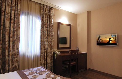 Centar Hotel | Modern Stay in Skopje with Free Breakfast & Steps from Macedonia Square