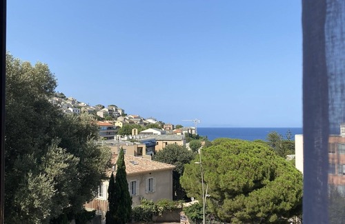Pietranera Apartment | Scenic Studio with Sea View and Family-Friendly Amenities