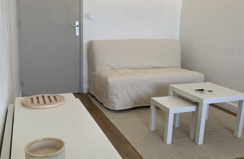 Pietranera Apartment | Scenic Studio with Sea View and Family-Friendly Amenities
