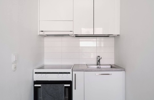 Hietalahti Apartment | Modern Studio Apartment in Lönnrotinkatu