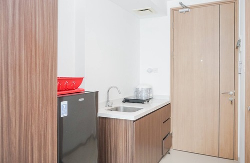 Panunggangan Utara Apartment | Cozy Studio Apartment at Tree Park Cikokol with Pool
